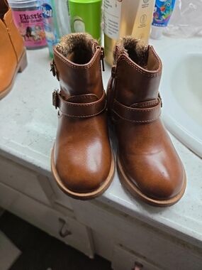Boots Kids Tan Faux-Leather Fur-Lined Ankle Boots
